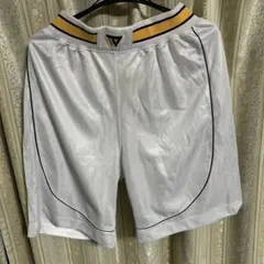 Item thumbnail for item 0f60698d-99c6-4270-8bc9-6a6c46885647