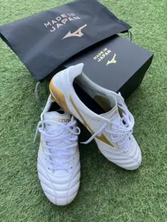 【極美品】モレリアネオ4 JAPAN 26.0cm ホワイト×ゴールド