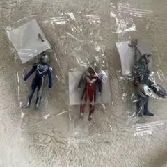 ウルトラソフビシリーズ　ミニチュアスイングマスコット　3個セット