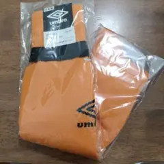 UMBROアンブロ　サッカーソックス　25-27オレンジ×ブラックUQS8403のサムネイル