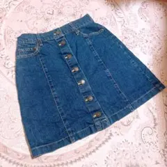 Item thumbnail for item 4a3f99e0-14ef-473b-96b7-3bf5714db7ee