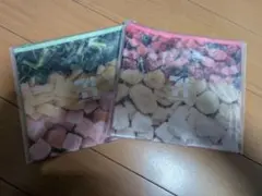 セブンイレブン　ハッピーくじ　G賞スムージーフラットポーチセット