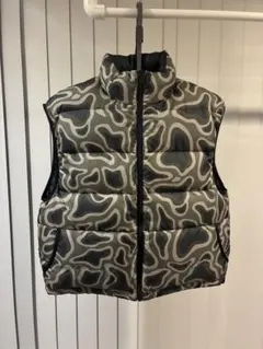 ダウンベスト ブラック カモ　BEAMS FUTURE ARCRIVE