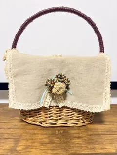 ♥️手編み♥️ハンドメイド♥️麻紐バッグ♥️春夏バッグ♥️花柄