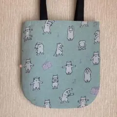 ハンドメイド　ぺったんこバッグ　猫柄　ラジオ体操　水色