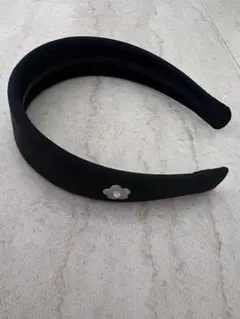 MARY QUANT カチューシャ ブラックのサムネイル