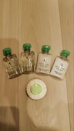 BVLGARI Eau Parfumee au the vert セットのサムネイル