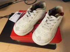 【値下げ・まとめ買い可】Reebok カンフーパンダ 14cm キッズスニーカー