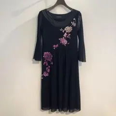 美品】ヴィヴィアンタム 花柄 刺繍 ワンピース - メルカリ