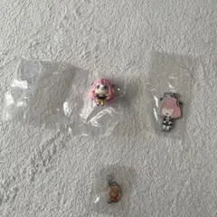 アーニャ フィギュア & キーホルダー セット