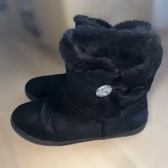 ブラックフリースショートブーツ23.5~24（L)