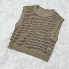 【c3962】GU ベスト　ブラウン　メッシュ編み ノースリーブ
