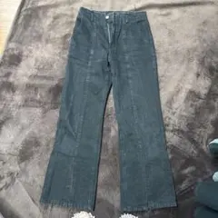 PAGE ブラック フレアデニムパンツ