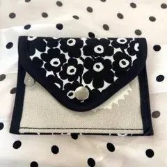 マリメッコ　ウニッコ upcycled wallet ポーチ　コインケース
