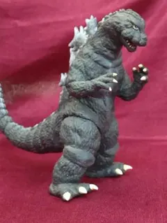 ゴジラ　モスラ対ゴジラ　モスゴジ　硬質ソフビ　BANDAI 1983年　タグ付 バンダイ 1983 ゴジラ ソフビ Bandai モスゴジ - メルカリ