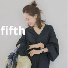 fifth ボリュームスリーブ ブラウス ブラックM