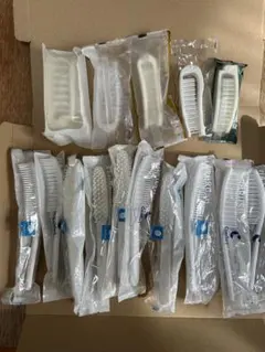 使い捨てヘアブラシ　15本