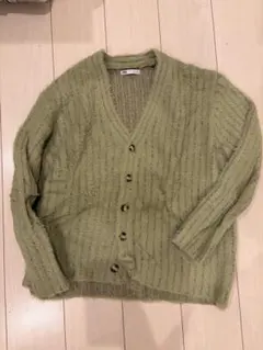 ZARA オリーブグリーン Vネックカーディガン