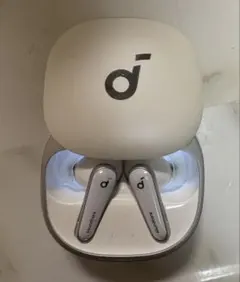 Soundcore Liberty 4 クラウドホワイト