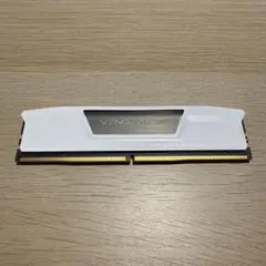 Corsair VENGEANCE DDR5-5200 ホワイト 32GB 1枚