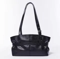 SAMO ONDOHブラックレザーショルダーバッグ SAMO ONDOHブラックレザーショルダーバッグ SAMO ONDOHブラック