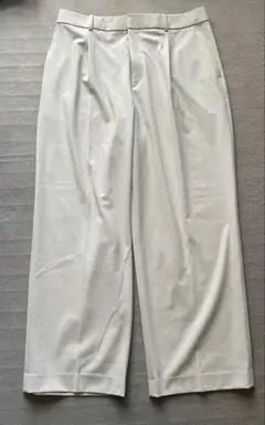 UNIQLO タックワイドパンツ　ユニクロ　ベージュ　XXL