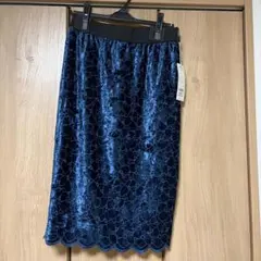 新品　コムサイズム　スカートのサムネイル