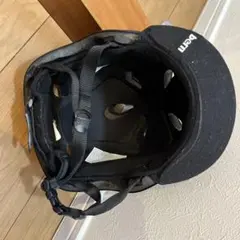 Item thumbnail for item 04cd93ca-7e99-4cb6-8bca-69db14cd44bf