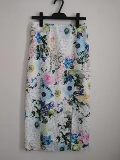 [新品·未使用]フラワープリント ロングスカート マルチカラー