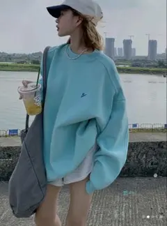 ゆったりシルエット　オーバーサイズトレーナー【未使用品】