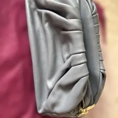 GUSCIOレザー プリーツ ショルダーバッグ
