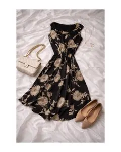 花柄 フレアワンピース フェミニン ガーリー 旅行 デート