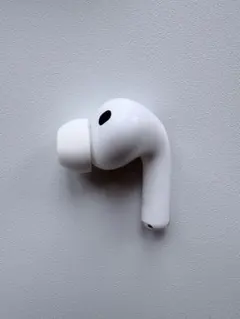 Apple AirPods Pro 3 【右耳のみ】