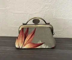 Item thumbnail for item 827d1799-9ad1-4e75-8044-1cffb40d130f