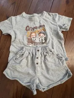 Hershey's Tシャツとショートパンツセット 100