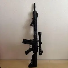 SR-16 M4 電動ガン 本体 スコープ付き　カスタムのサムネイル