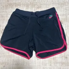 Nike スポーツパンツ　ショートパンツ　ピンク　DRI-FIT　ランニング