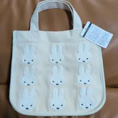 ディックブルーナテーブル ミッフィー　カフェ　白 サガラ刺しゅう　トートバッグ