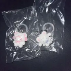 サンリオ　めじるしアクセサリー　ふわふわスノー　シナモン&マイメロディ2個セット