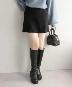 チコ　スリットミニスカパンのサムネイル
