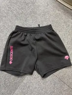 DESCENTE 黒 ショートパンツ Sサイズ