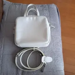 アニエスベー　naomi 2wayショルダーバック　白