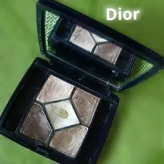 【Dior】サンク クルール アイシャドウ　＃539