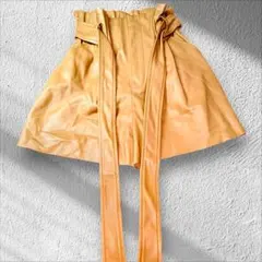 【ZARA】ショートパンツ レザーパンツ キュロット