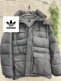 海外限定　アディダスオリジナルス　 ダウンジャケット ファー付き　メンズM