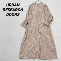 アーバンリサーチドアーズ　バンドカラー花柄シャツワンピース　ピンク　リバティ