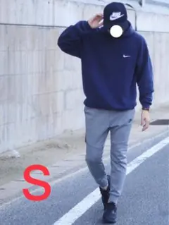 ☆極美品☆ NIKE テックフリース ジョガーパンツ グレー 大人気 S 赤タグ