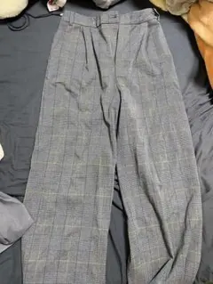 グレーとイエローのチェック柄スラックス　アーバンリサーチドアーズ