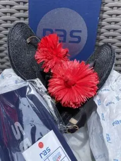 ras サンダル　ブラック　花　レッドのサムネイル