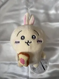 ちいかわ　うさぎ　ぬいぐるみ パン付き